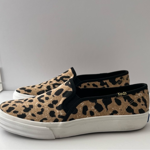 Keds Tan and Black Leopard Print Flats - Picture 3 of 15